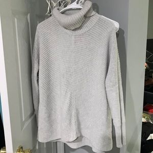 Ladies 2 sweaters size M